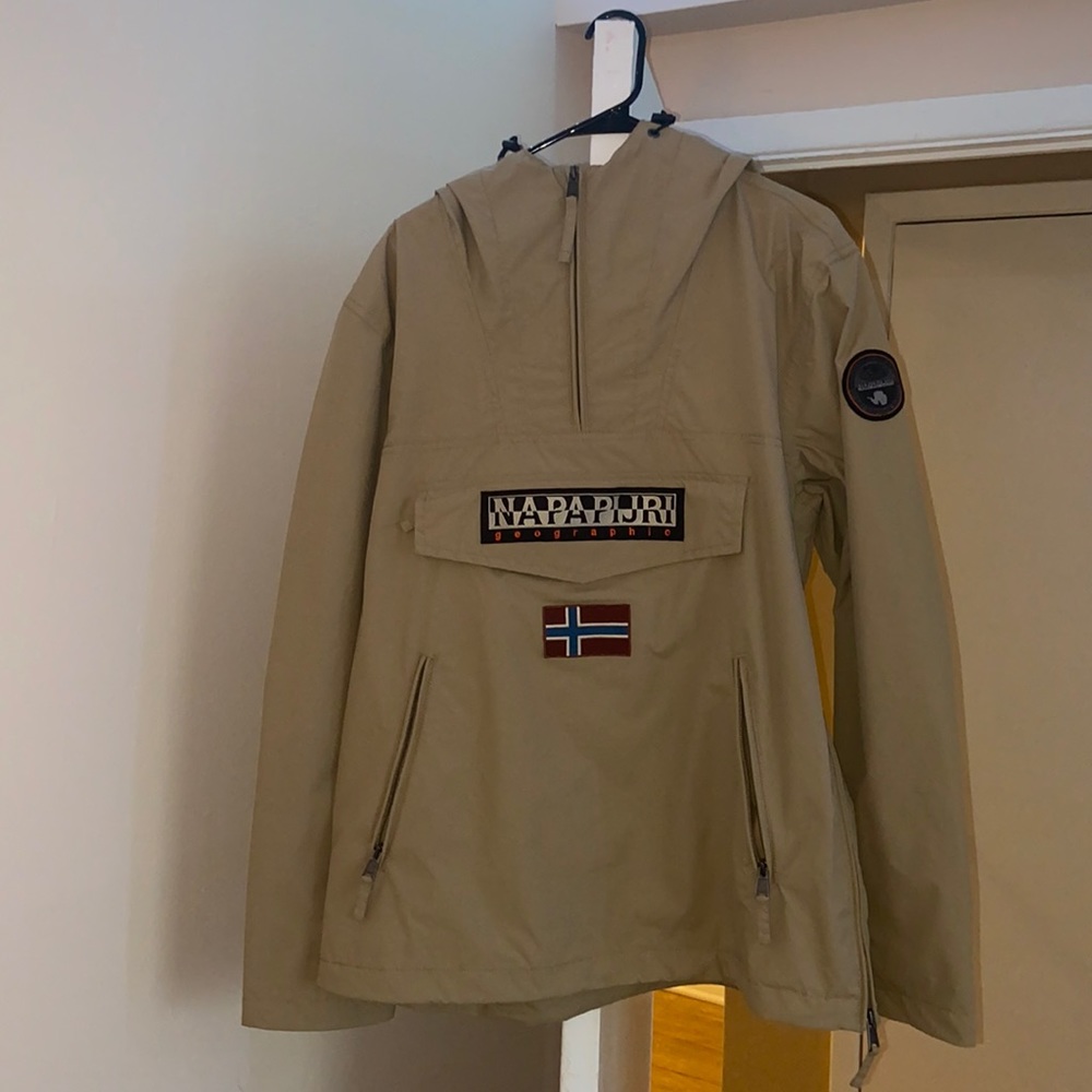 Napapijri beige rain jacket XL